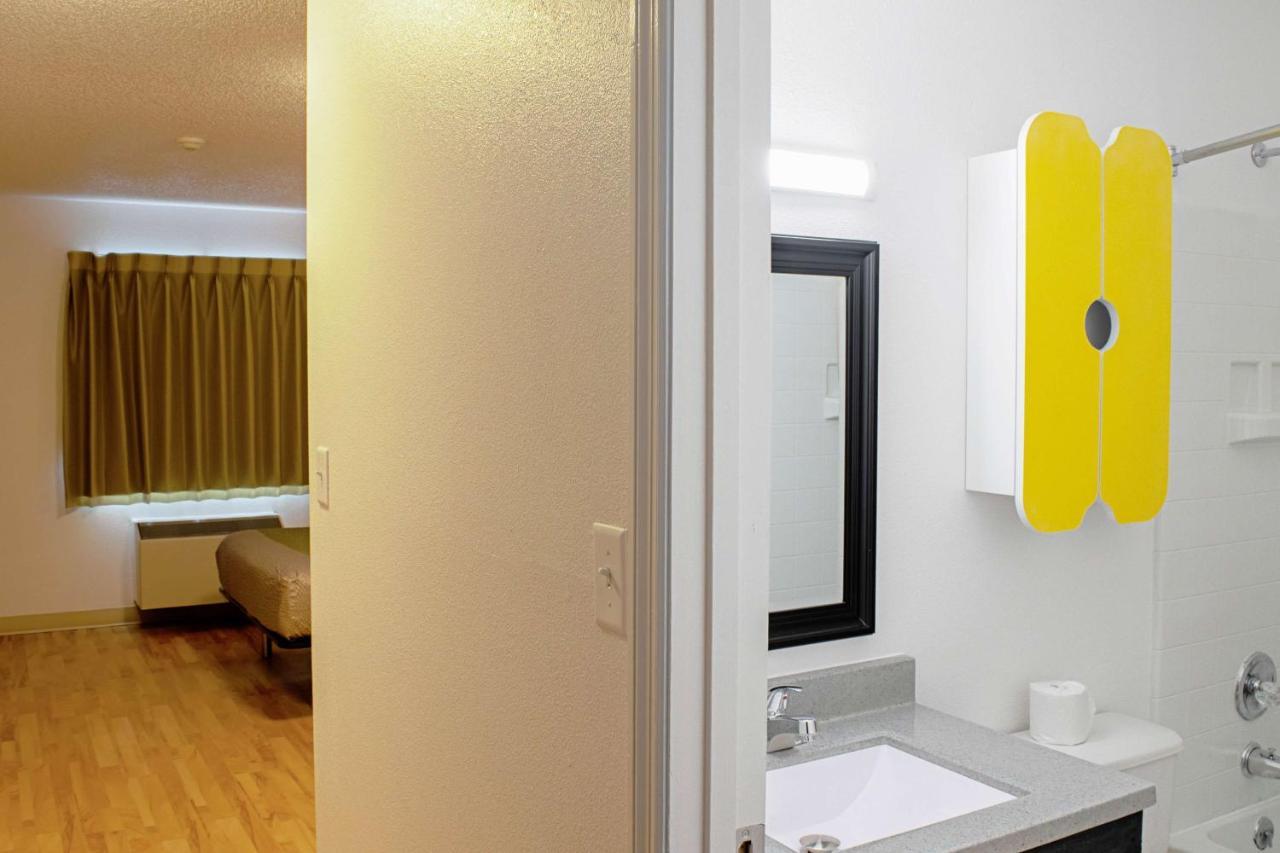 Welcome Suites Springdale Dış mekan fotoğraf