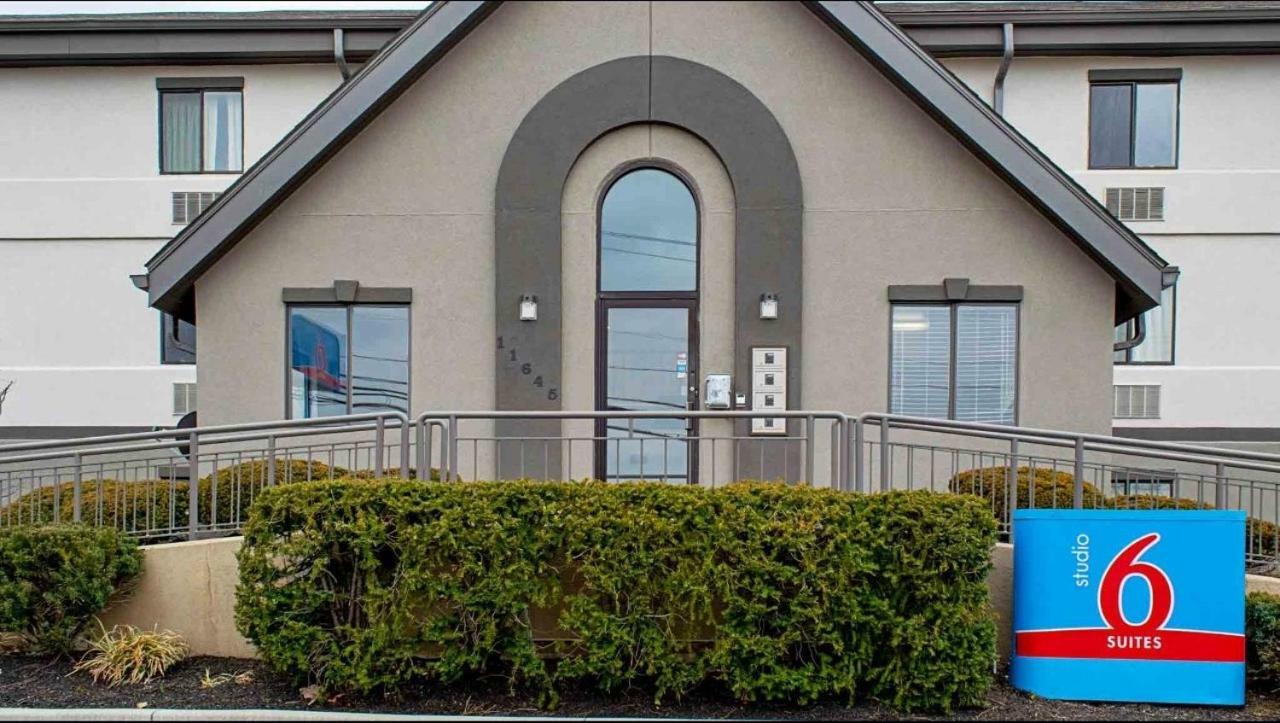 Welcome Suites Springdale Dış mekan fotoğraf